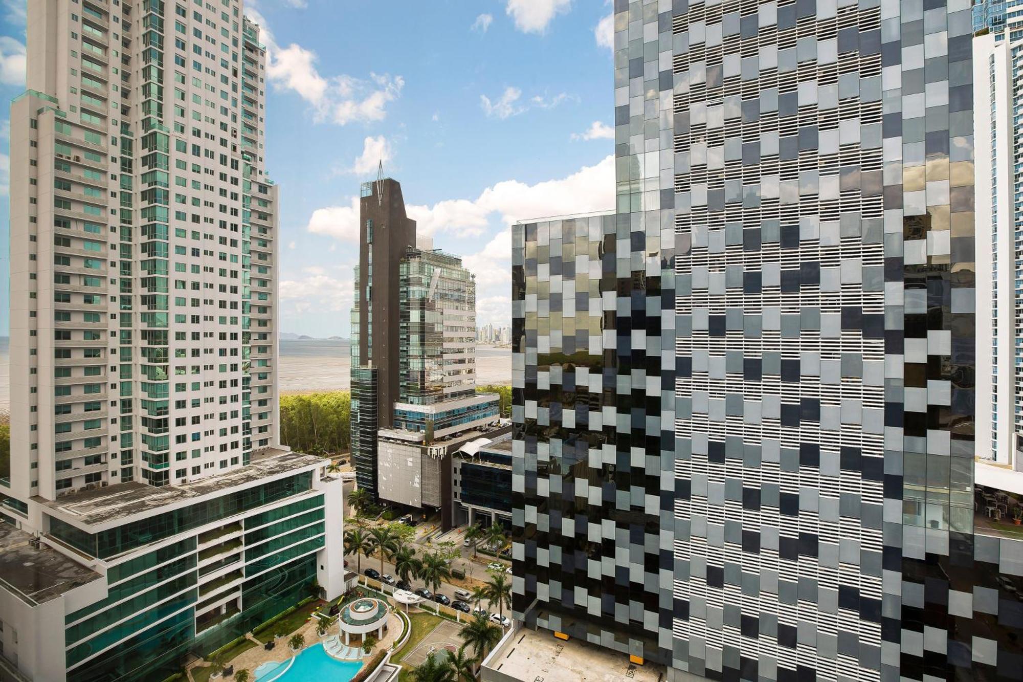 The Westin Panama Hotel Exterior photo